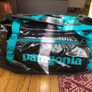 90 L Patagonia Duffle